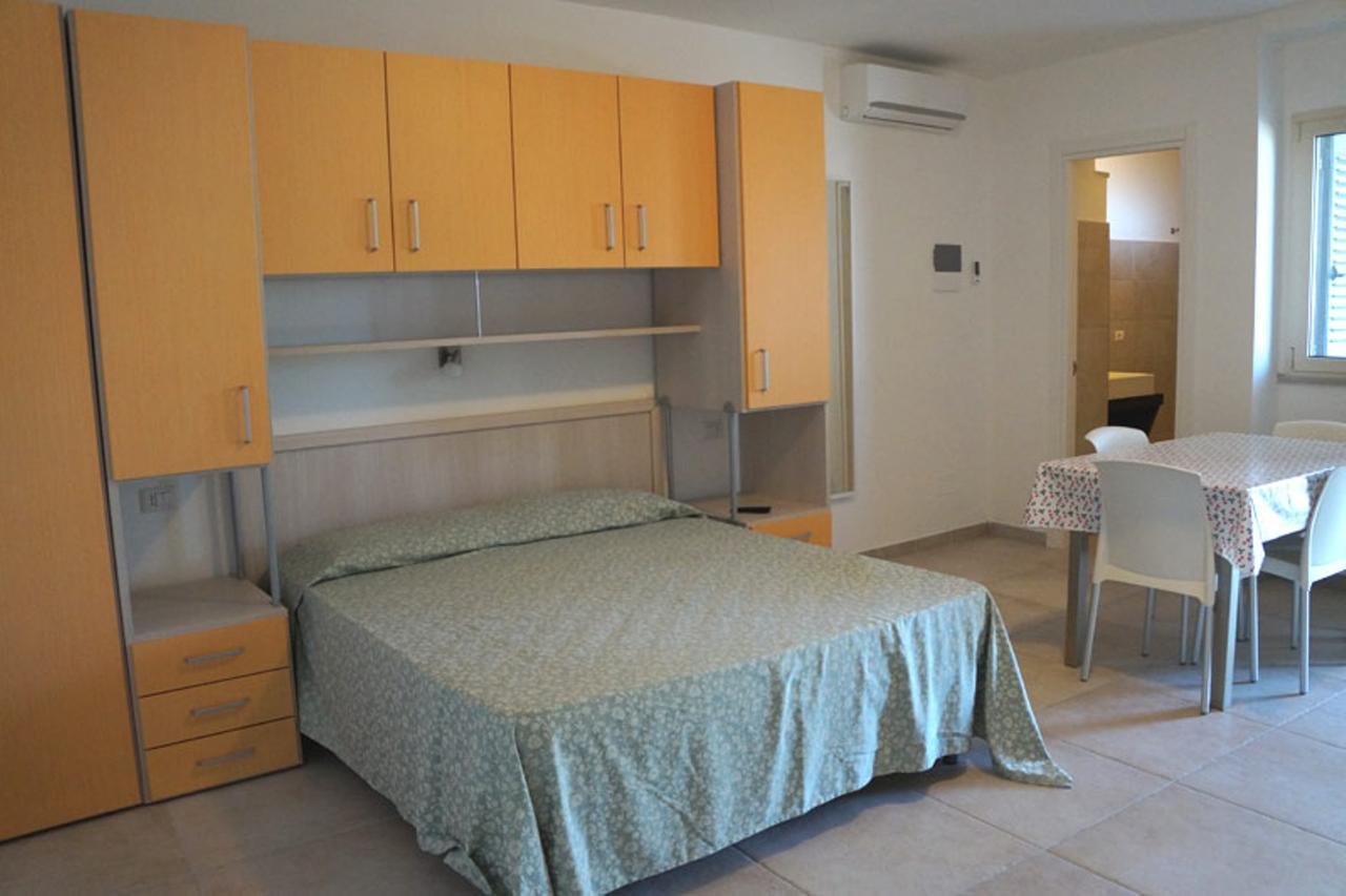 Aparthotel Serena *